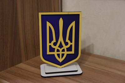 Настільний дерев'яний герб України ,декор у кабінет,розміри 18*12 см 2062429850 фото