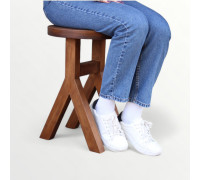 Табурет дерев'яний для кухні, кафе Табуретка з круглим сидінням Дизайнерський стілець з натурального дерева