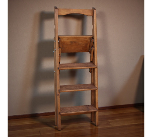 Drewniana składana drabina z 4 stopniami do domu, studia fotograficznego. Domowa składana drabina transformatorowa.