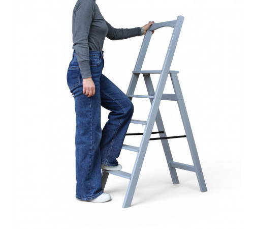 Дерев’яна розкладна драбина з поручнем Побутова висока стрем’янка для дому