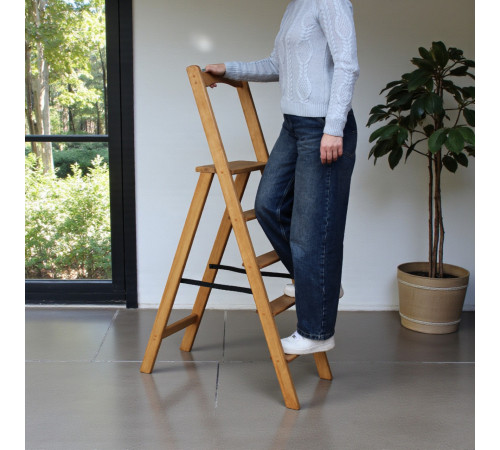 Drewniana składana drabina z poręczą Wysoka drabina domowa do domu Gorzka czekolada