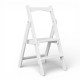 Drewniana drabina składana z 2 stopniami, domowa, do kuchni, studia fotograficznego. Składana drabina transformatorowa, biała.