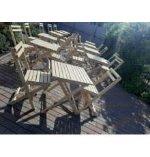 Stoły kwadratowe drewniane