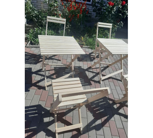 Wooden square folding table