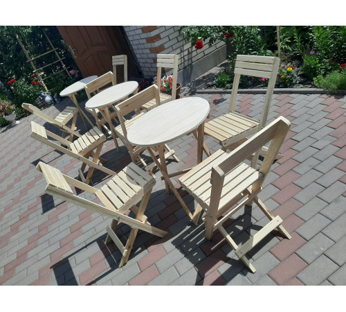 Wooden folding chairs for the living room, kitchen, hallway, and porridge.