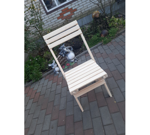 Wooden folding chairs for the living room, kitchen, hallway, and porridge.