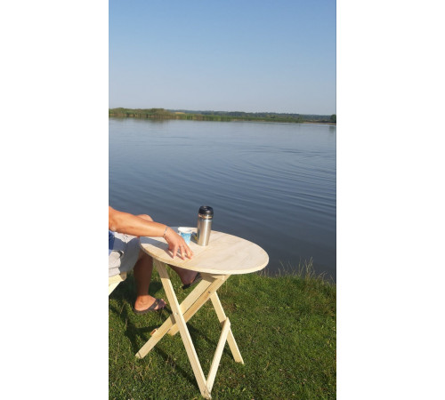 Okrągły składany stół (domek ogrodowy)