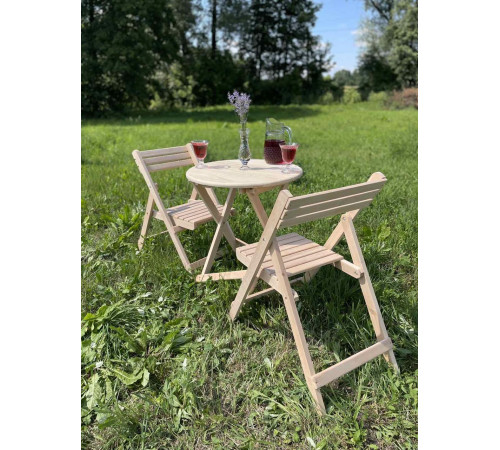 Круглый деревянный стол для кафе