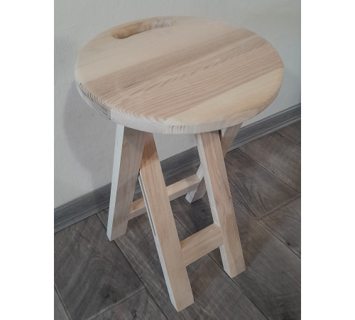 Klappbarer Holzhocker