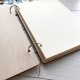Книга для записи кулинарных рецептов в деревянной обложке