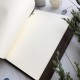 Стильный деревянный альбом с индивидуальной гравировкой.