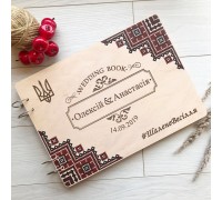 Hochzeitsalbum für Fotos und Notizen im Holzeinband.