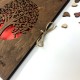 Деревянная книга для фотографий и записей.
