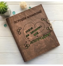 Деревянный корпоративный альбом для фото и записей