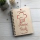 Деревянная книга для записи кулинарных рецептов на пружине.