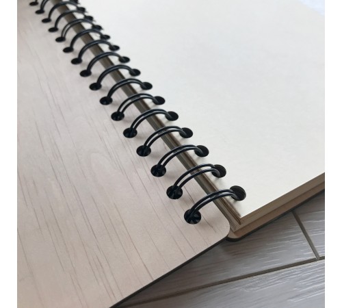 Кулинарная книга в деревянной обложке на спирале «Let's cook» Кулинарная книга в деревянной обложке на спирале «Let's cook»