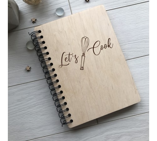 Кулинарная книга в деревянной обложке на спирале «Let's cook» Кулинарная книга в деревянной обложке на спирале «Let's cook»