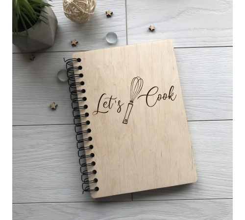 Кулинарная книга в деревянной обложке на спирале «Let's cook» Кулинарная книга в деревянной обложке на спирале «Let's cook»