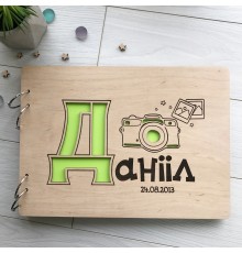 Детский именной фотоальбом из дерева