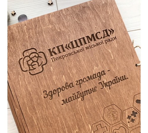 Брендированный корпоративный блокнот с индивидуальным дизайном Брендированный корпоративный блокнот с индивидуальным дизайном