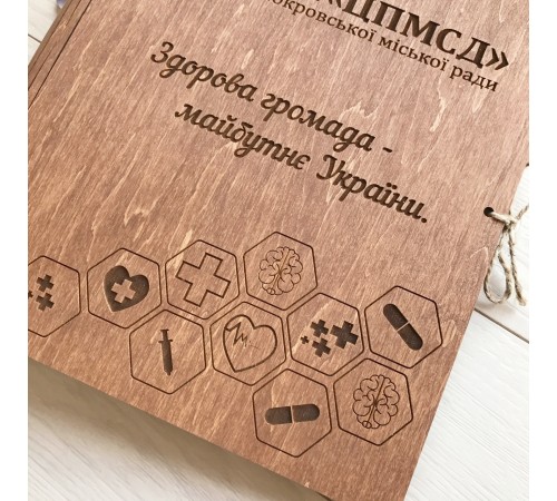 Брендированный корпоративный блокнот с индивидуальным дизайном Брендированный корпоративный блокнот с индивидуальным дизайном
