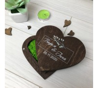Свадебная коробочка для колец из дерева с декоративным мхом