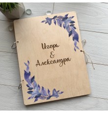 Деревянная папка для брака с гравировкой и цветной печатью