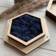 Коробочка для обручальных колец с декоративным синим мохом.