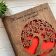 Семейная книга для фотографий и записей из дерева с индивидуальной гравировкой.
