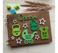 Babyfoto- und Notizalbum aus Holz mit Geburtsurkunde