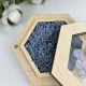 Свадебная коробочка для колец с прозрачной акриловой крышкой.