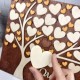 Оригинальная открытка с именами молодоженов для пожеланий от гостей на свадьбе.