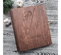 Albumy ze zdjęciami i oryginalny drewniany prezent na 5 rocznicę ślubu.