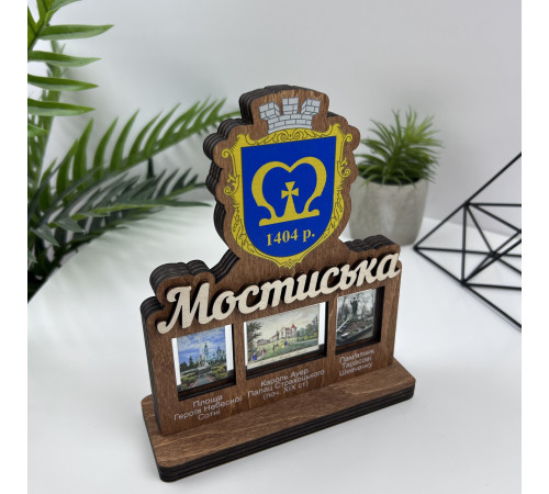Wooden souvenir figurine, gift award made of wood, personalized cup with logo