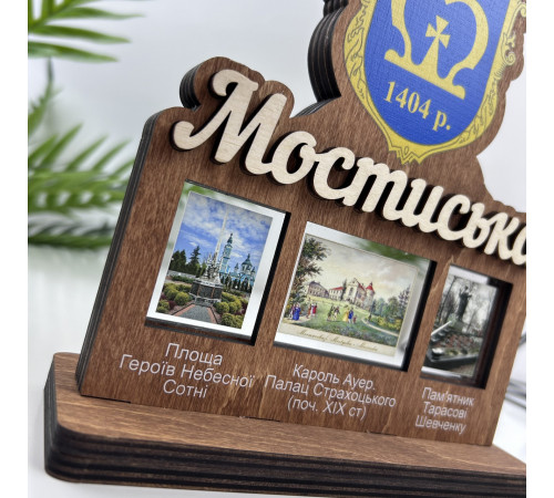 Wooden souvenir figurine, gift award made of wood, personalized cup with logo