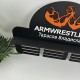 Большая медальница армрестлинг с именем спортсмена, деревянный держатель.