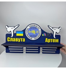 Большая медальница с подставкой для кубков Тхэквондо с логотипом клуба