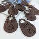Оригинальный деревянный брелок с логотипом или названием и номером, брелоки для гостиниц или шкафчиков.
