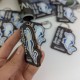 Брендированный сувенирный брелок из дерева, деревянные брелки для ключей с логотипом, корпоративный подарок.