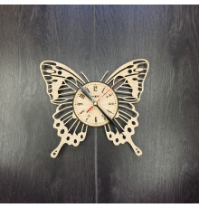 Designer-Wanduhr „Schmetterling“