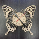 Designer-Wanduhr „Schmetterling“