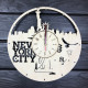 Runde Wanduhr aus Holz "New York. Freiheitsstatue"