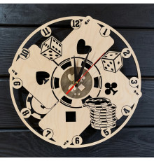 Wanduhr mit Poker-Zifferblatt aus Holz