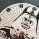 Handgefertigte Star Wars-Uhr aus Holz