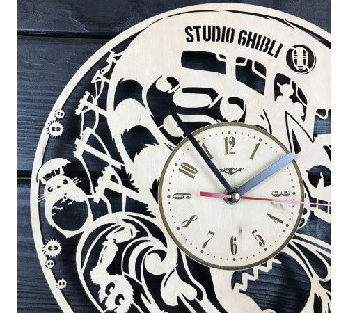 Handgefertigte Uhr „Anime Studio Ghibli“