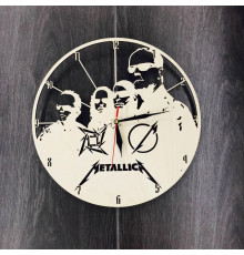 Holzwanduhr "Metallica"