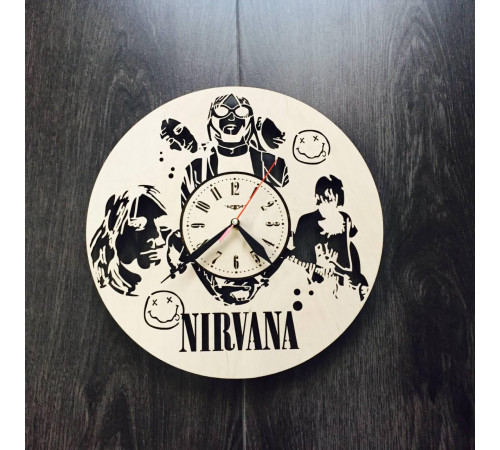 Oryginalny drewniany zegar "Nirvana"
