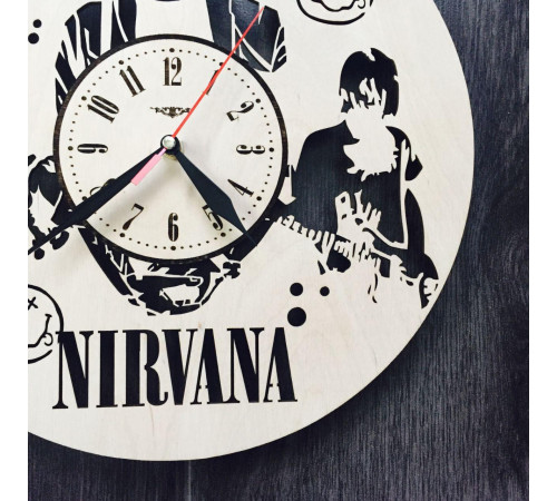 Oryginalny drewniany zegar "Nirvana"