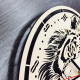 Leise Holzwanduhr "Tiger"