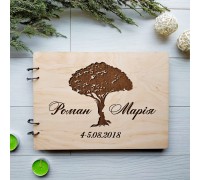 Книга пожеланий из дерева «Счастливая семья»